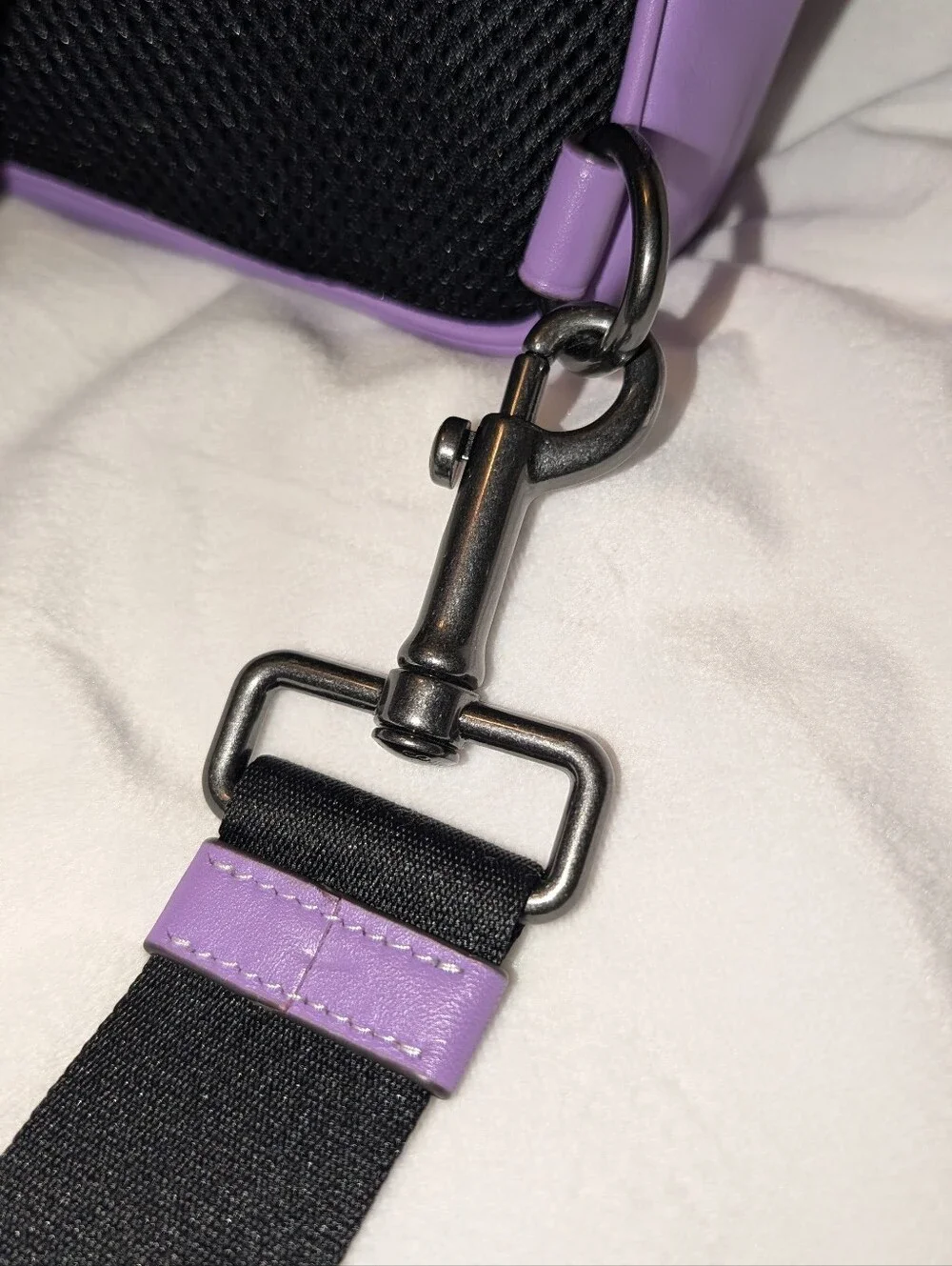 COACH LEATHER AND SIGNATURE COATED CANVAS TRACK PACK Purple Brown CL432 EUC